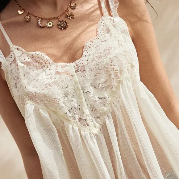 Apricot Boho Women's Elegant Romantic Lace Patchwork Loose Tank Top - Picture 7 of 8